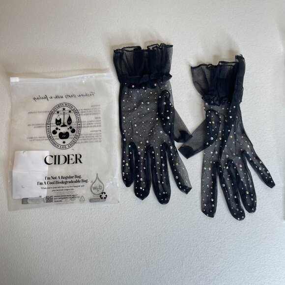 New Black Rhinestone Tulle Gloves - Picture 4 of 12